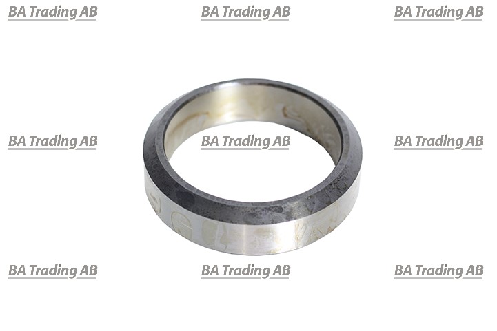 SPACER RING